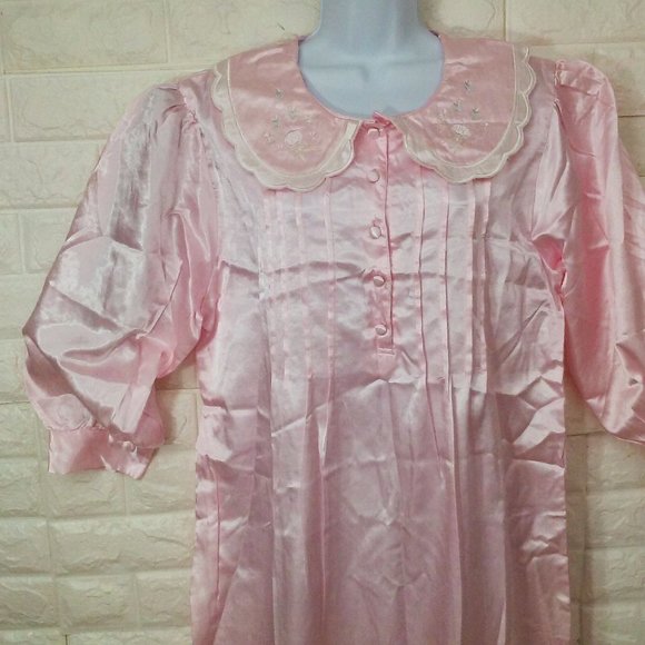 NWT NOS Prairie Collar Nightgown -M Buttons Pin-Tucks Puff LSL Shiny Pink Satin - Picture 2 of 11